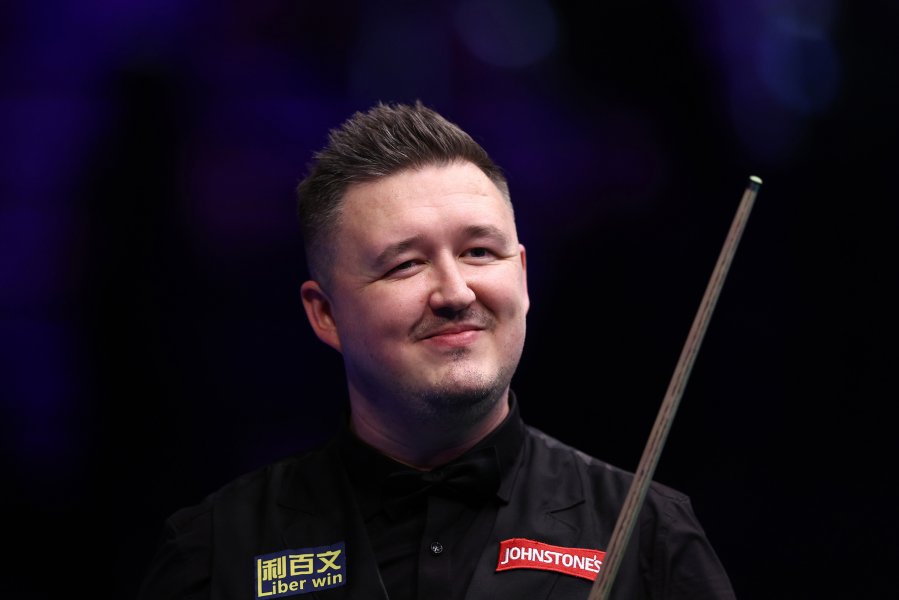 Нийл Робърстън Кайрън Уилсън1