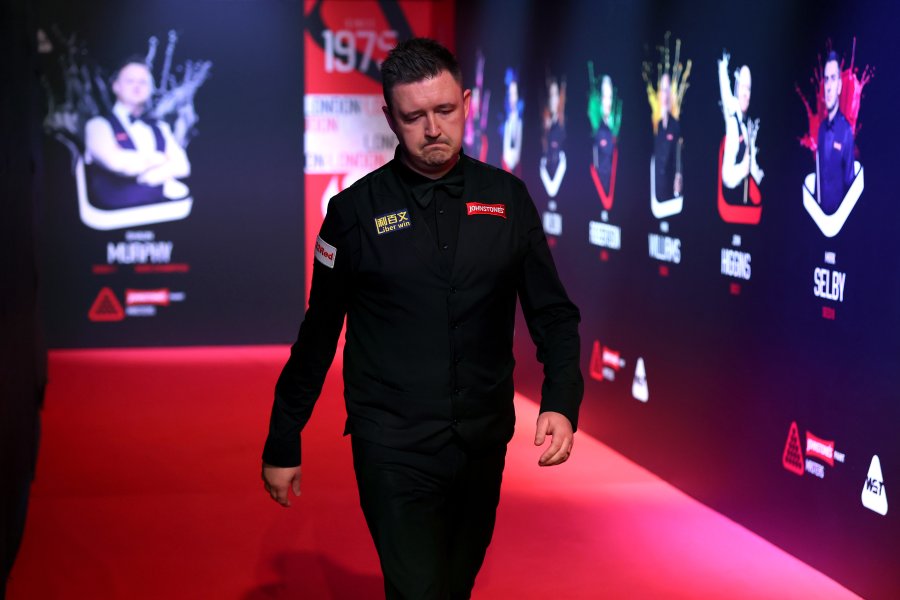 Нийл Робърстън Кайрън Уилсън1