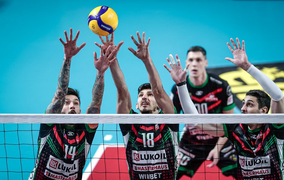 Нефтохимик победи Пирин и грабна efbet Купа на България1