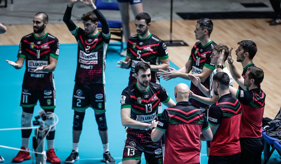 Нефтохимик победи Пирин и грабна efbet Купа на България1