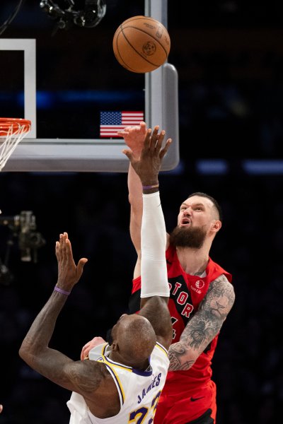 Лос Анджелис Лейкърс Торонто Раптърс1