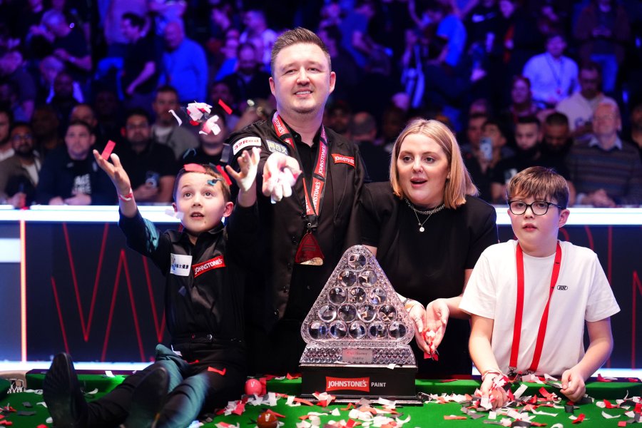 Кайрън Уилсън Джон Хигинс1