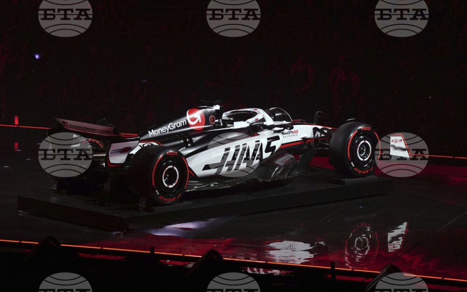 Хаас представи болида си за новия сезон