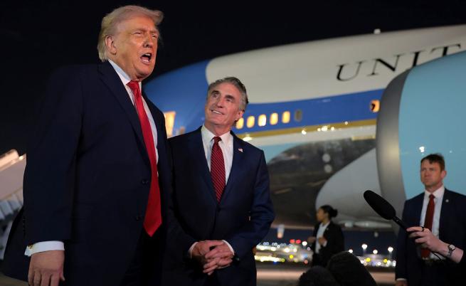 Тръмп за Макрон: „Никой не го иска“ и заплаха с 200% мита