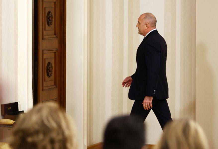 <p>Държавният глава Румен Радев с обръщение към българския народ.</p>