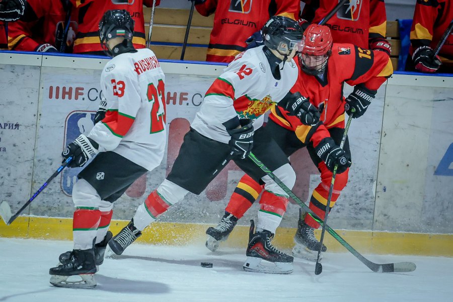 България Белгия хокей на лед до 20 години1