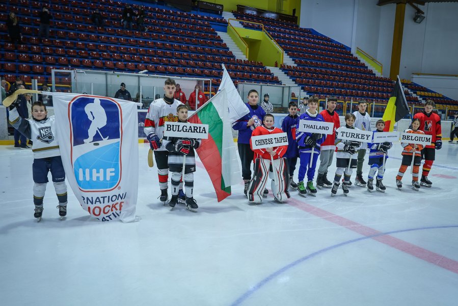 България Белгия хокей на лед до 20 години1