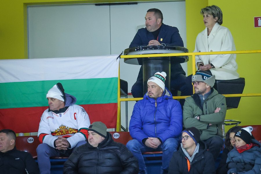 България Белгия хокей на лед до 20 години1