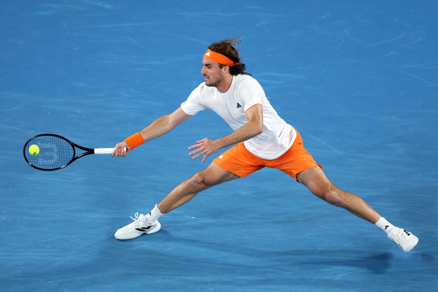 Шинтаро Мочизуки Стефанос Циципас1