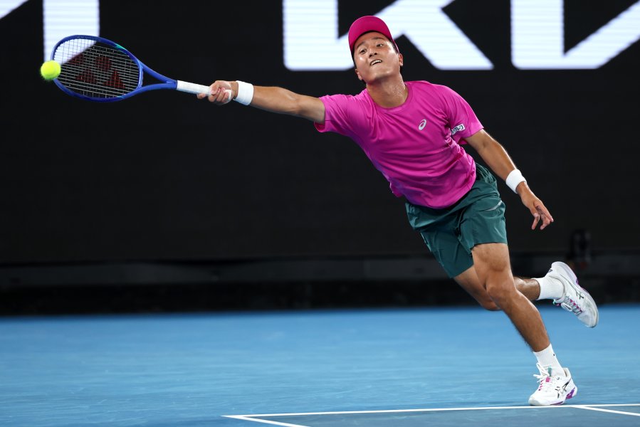 Шинтаро Мочизуки Стефанос Циципас1