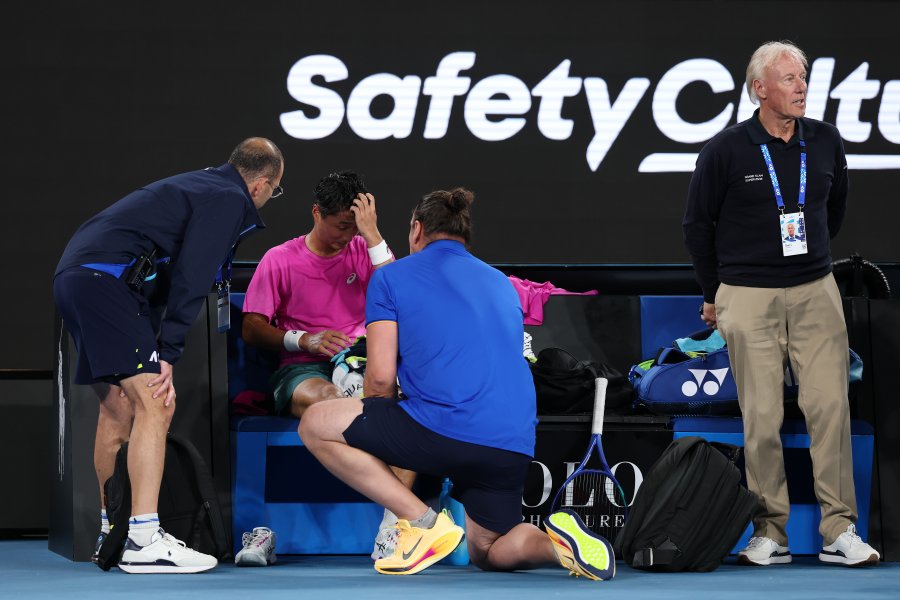 Шинтаро Мочизуки Стефанос Циципас1