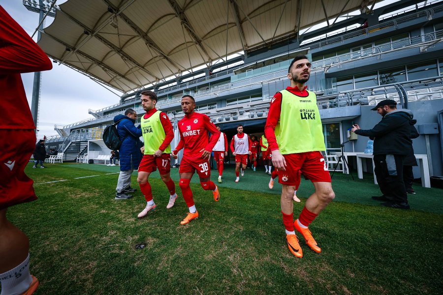 ЦСКА и ЛНЗ Черкаси1