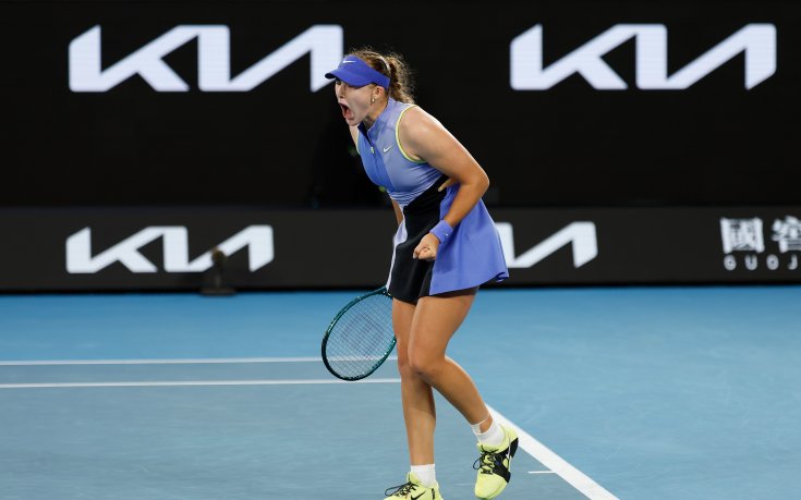 Мира Андреева продължава да раздава 