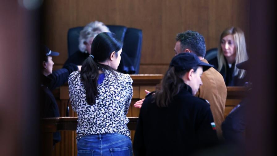 Оставиха под домашен арест обвинената за убийството на Пейо Пеев