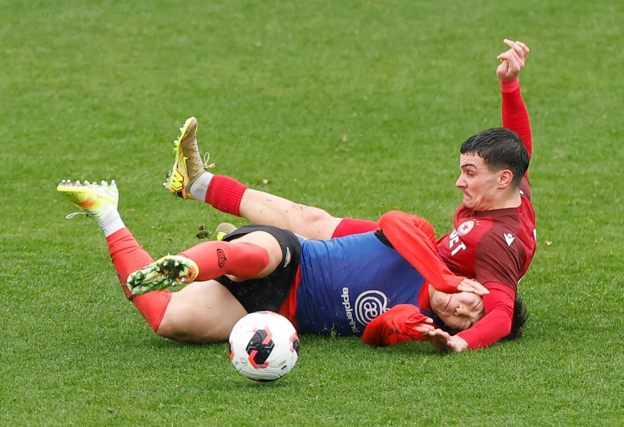 ЦСКА и Гангуон1