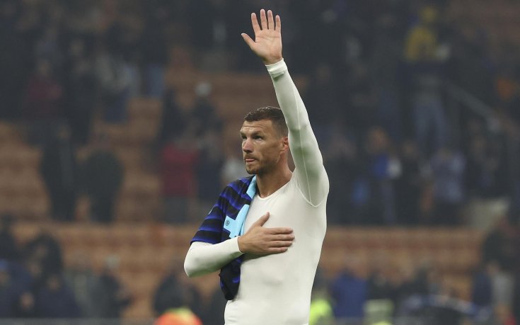 Еуфория в Шалке: 1200 фена посрещнаха Джеко на първата му тренировка (видео)