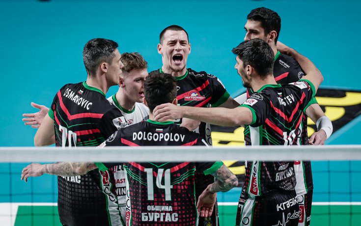 Нефтохимик даде гейм на Славия, но записа поредна победа