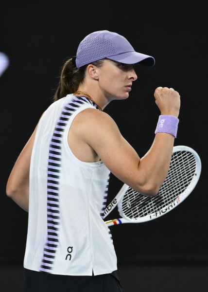 Ана Калинская Ига Швьонтек1