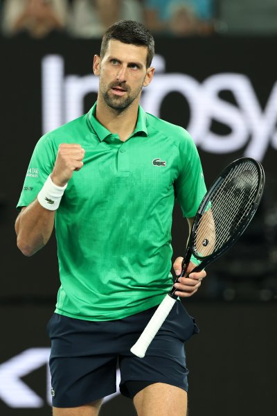 Ботик ван де Зандсхулп Новак Джокович1