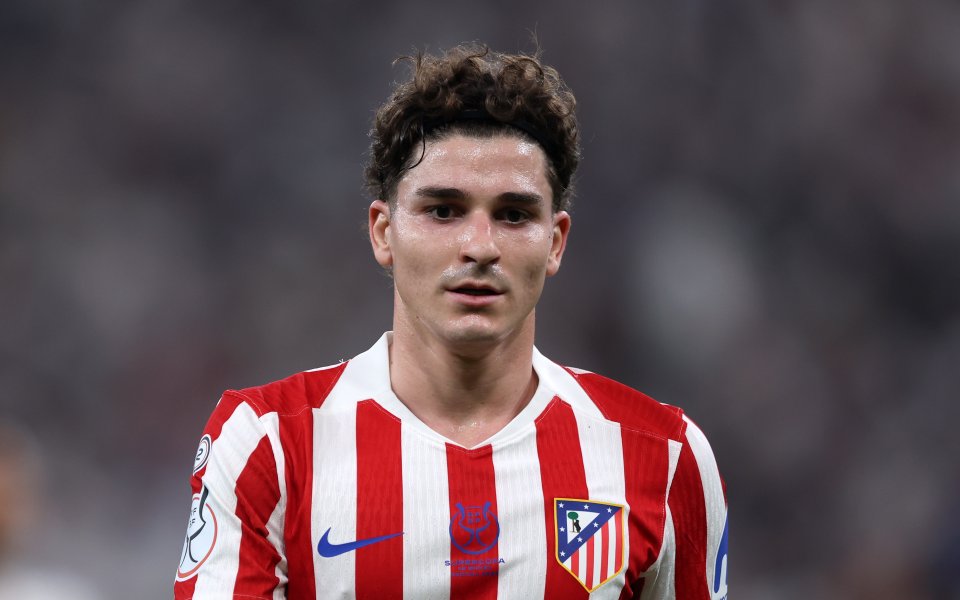 Арсенал подготвя сериозен удар със световен шампион