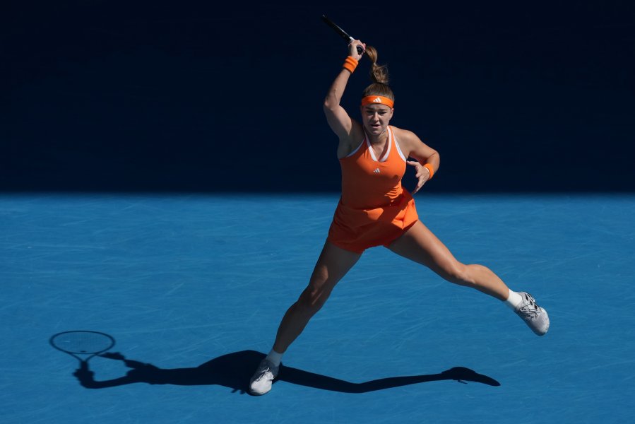 Коко Гоф Каролина Мухова1