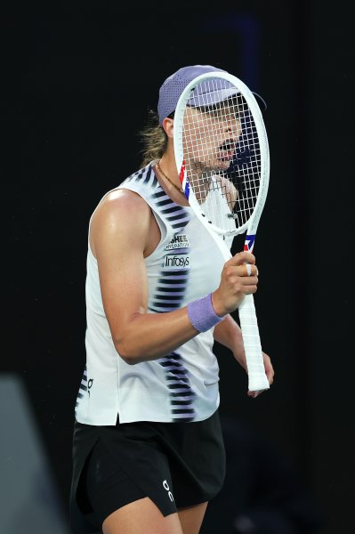 Мадисън Инглис Ига Швьонтек1