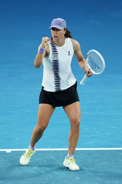 Мадисън Инглис Ига Швьонтек1