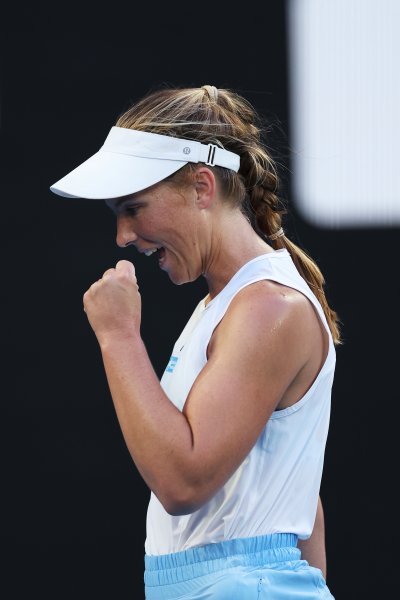 Мадисън Инглис Ига Швьонтек1