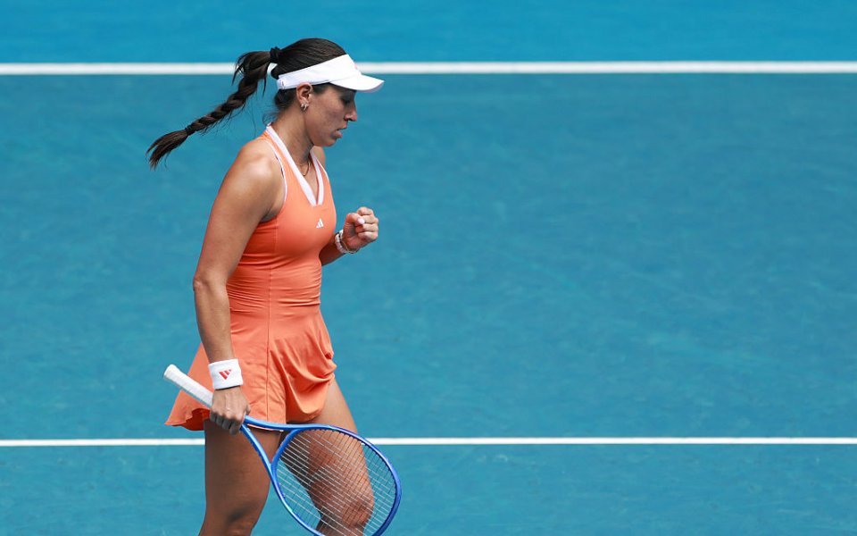 Пегула е на крачка от финал в Мелбърн без загубен сет