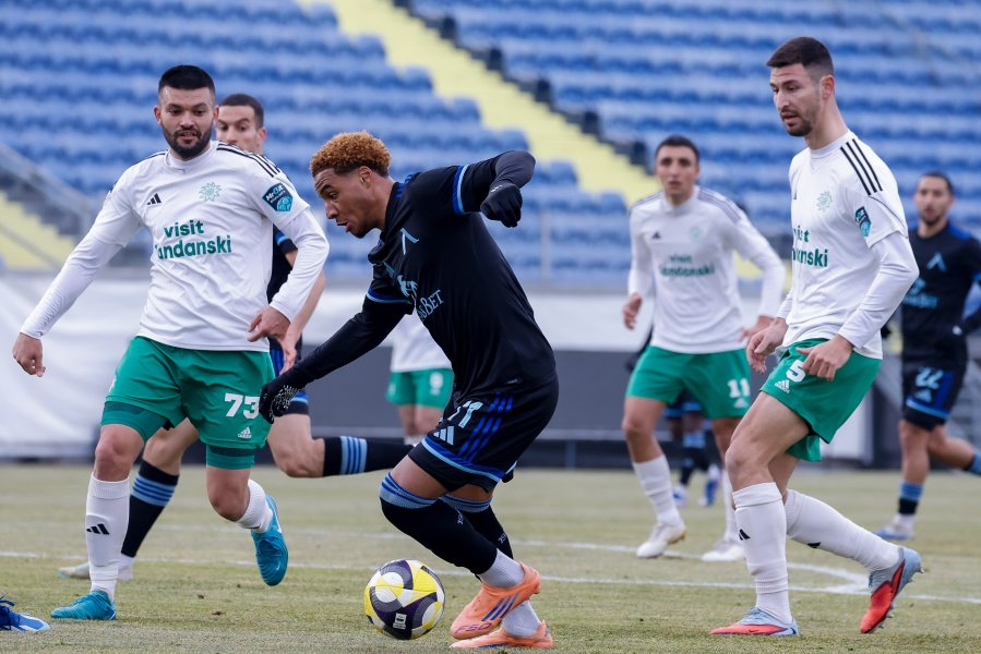 Левски Вихрен1