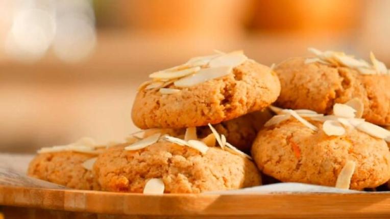 Портокалово бадемови сладки