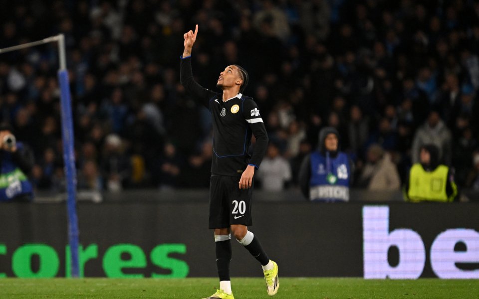 Челси изригна под Везувий и удави Неапол в сълзи