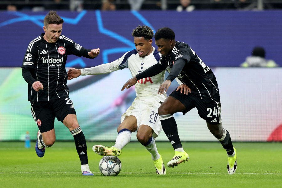 Айнтрахт Франкфурт Тотнъм Хотспър1