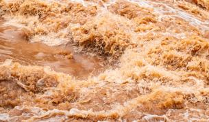 Геолози разгадаха 150-годишна американска загадка за "течаща нагоре" река