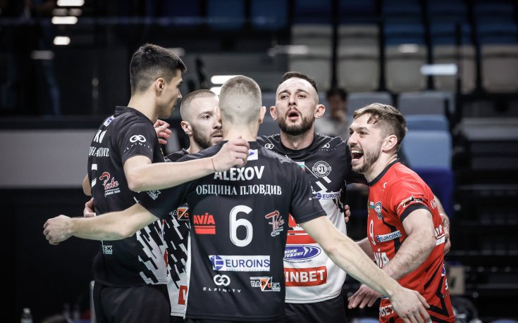 Лидерът Локомотив Авиа не срещна трудности срещу Черно море