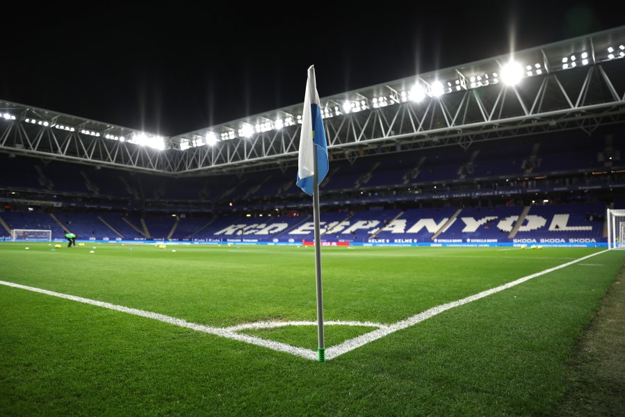 Еспаньол Депортиво Алавес1