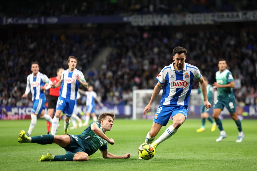 Еспаньол Депортиво Алавес1