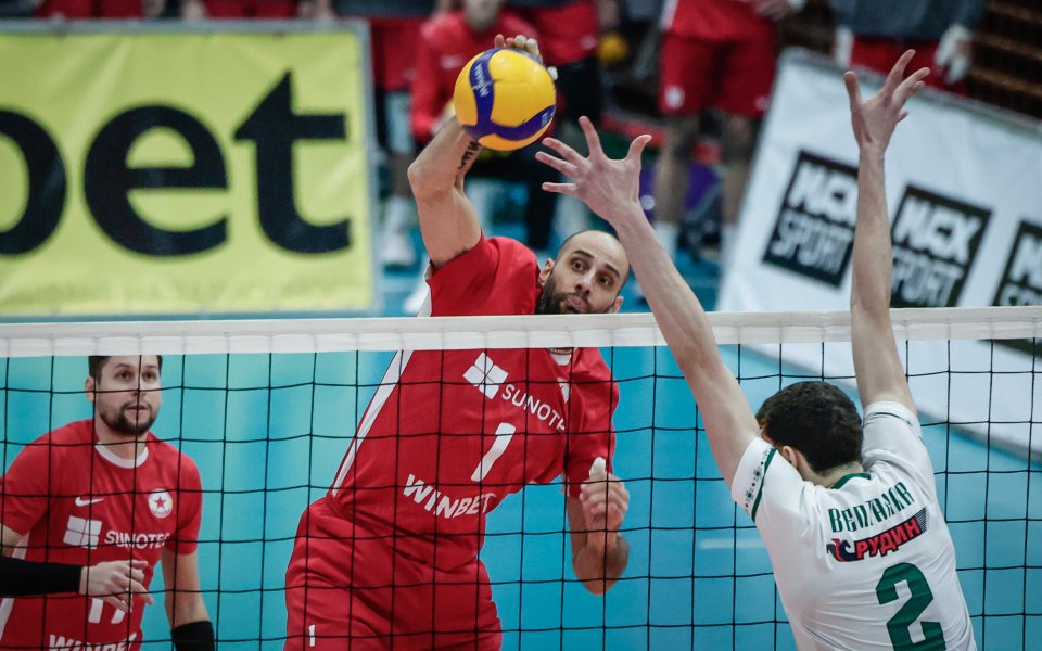 ЦСКА обърна Берое у дома, иранец над всички