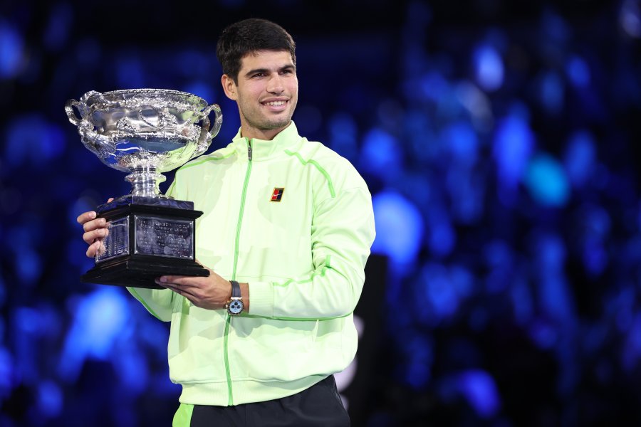 Карлос Алкарас обърна Новак Джокович и спечели първа титла от1