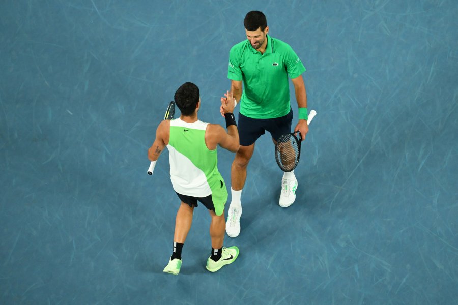 Карлос Алкарас обърна Новак Джокович и спечели първа титла от1