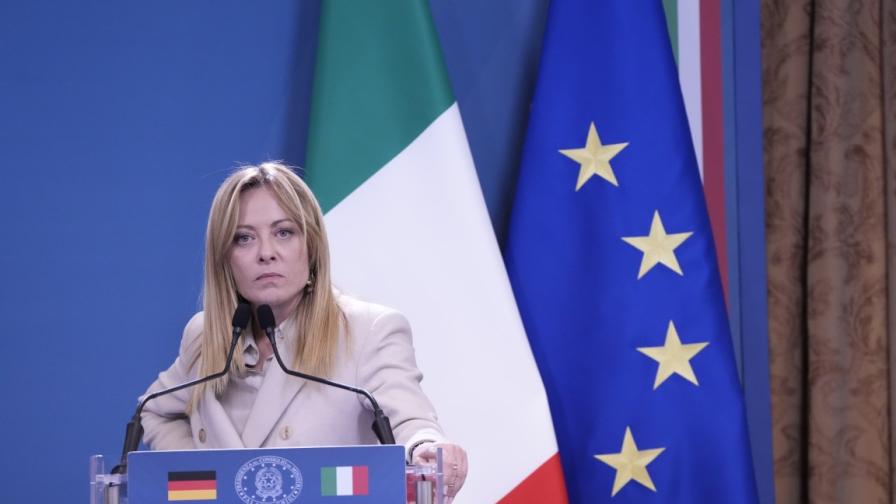 Мелони се ядоса: Насилие, палежи, бомби и атаки