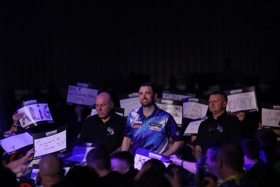 Люк Литлър Люк Хъмфрис1