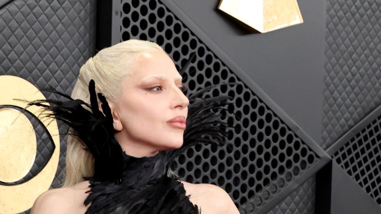 „Грами“ 2026 взривиха Лос Анджелис: Бад Бъни обра големите награди, Кендрик Ламар счупи рекорди (СНИМКИ)