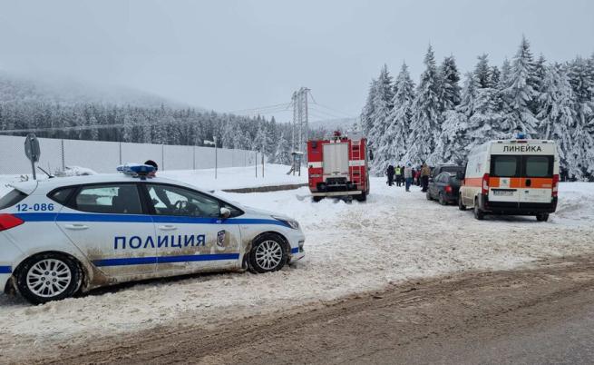 Има данни за секта и деца по случая с хижа 