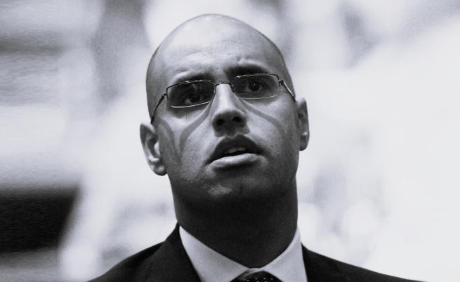 Въоръжени убиха сина на Муамар Кадафи в дома му