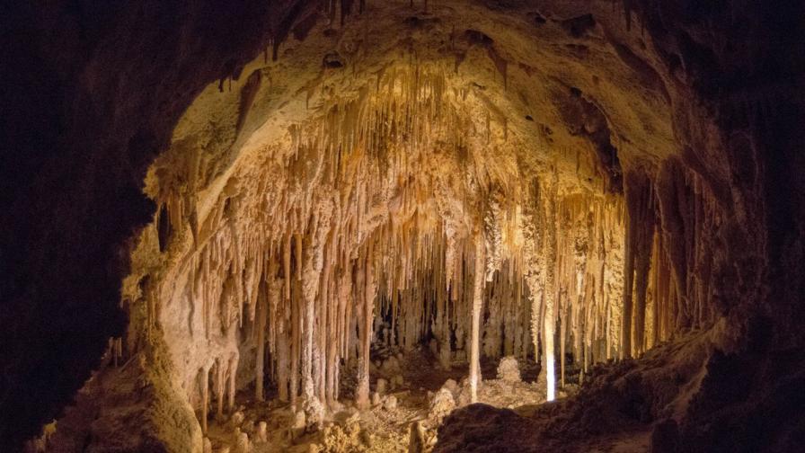 Карлсбадските пещери: Подземно чудо, където може да се крият тайните на извънземния живот