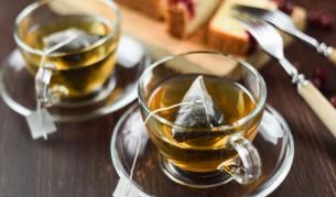 Мощна здравословна напитка: Просто добавете 2 подправки към чая
