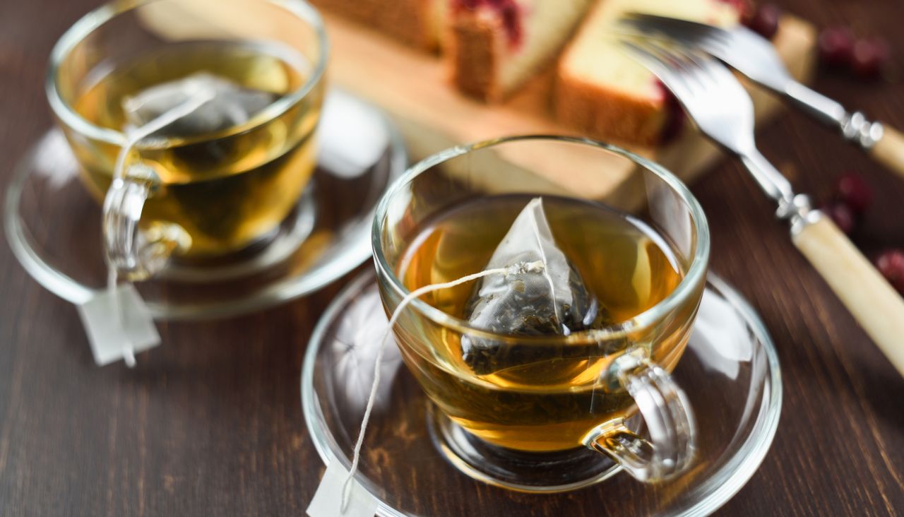 Мощна здравословна напитка: Просто добавете 2 подправки към чая