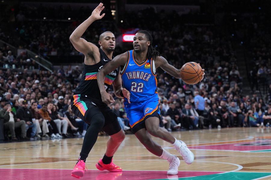 Сан Антонио Спърс Оклахома Сити Тъндър1