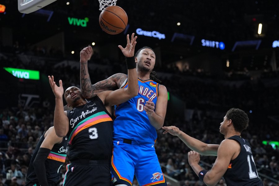 Сан Антонио Спърс Оклахома Сити Тъндър1